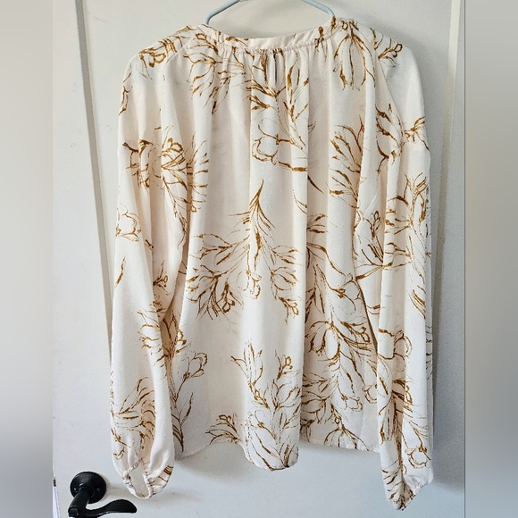 A New Day Cream and Brown Floral Blouse - Picture 2 of 6